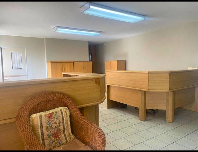 BUSINESS PROPERTY TO RENT IN BONAERO PARK